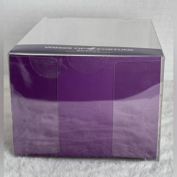 *SOLD* Pop mart LABUBU PRONOUNCE Wings of Fortune Vinyl Plush Limited Edition - Picture 7 of 7